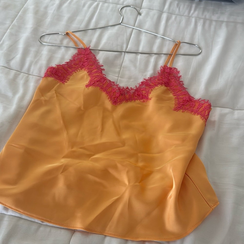 Silk fabric blouse, so cute for this summer